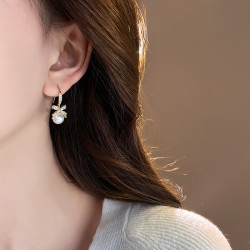 蝴蝶結珍珠吊墜耳環2026新款爆款高級感輕奢耳墜女氣質耳釘耳飾品