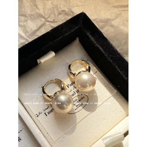 好溫柔~簡約珍珠耳環小衆設計感高級輕奢耳釘氣質精緻耳飾秋冬女