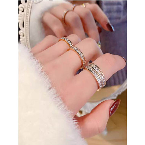 2026春夏新款輕奢時尚鑲鑽戒子男女鑽戒情侶不掉色鑽石戒指 2026春夏新款輕奢時尚鑲鑽戒子男女鑽戒情侶不掉色鑽石戒指