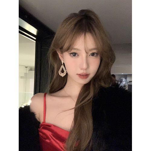 【蜜桃茶】千金party~閃鋯金色鏤空耳環女高級感輕奢貴氣誇張耳飾 【蜜桃茶】千金party~閃鋯金色鏤空耳環女高級感輕奢貴氣誇張耳飾