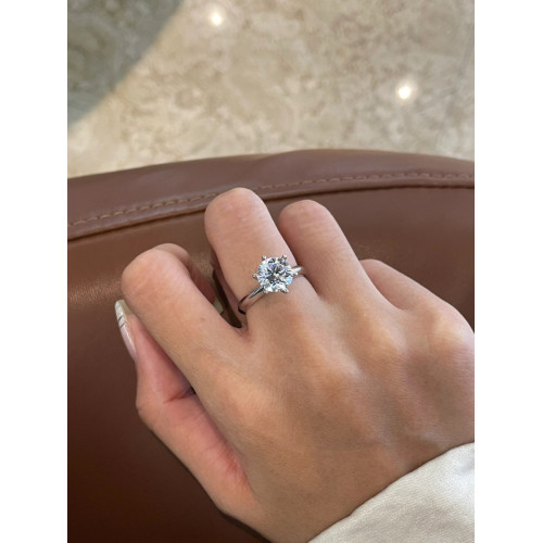 質感超閃一克拉鑽戒仿真鑽石戒指女結婚求婚情侶莫桑石對戒訂婚假 質感超閃一克拉鑽戒仿真鑽石戒指女結婚求婚情侶莫桑石對戒訂婚假
