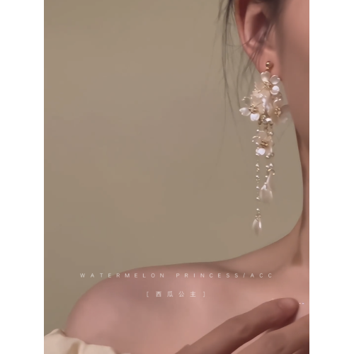 「月白櫻落」白色花朵耳環2026新款爆款超仙耳飾女法式流蘇耳釘