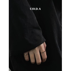 鍾情/不掉色鈦鋼戒指女情侶款對戒閉口鋯石曡戴自律尾戒男小指