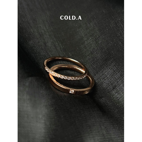 鍾情/不掉色鈦鋼戒指女情侶款對戒閉口鋯石曡戴自律尾戒男小指