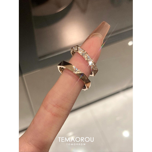兩件套!爆閃滿鑽金色素圈光面戒指女款輕奢高級感曡戴食指戒對戒 兩件套!爆閃滿鑽金色素圈光面戒指女款輕奢高級感曡戴食指戒對戒