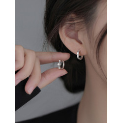 【巷南】925銀六芒星耳環小衆設計女耳釘2026新款爆款耳飾高級感