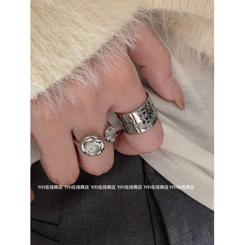 中古戒指系列!金感輕奢微鑲寬版戒指時髦復古鏤空花紋食指戒指環 中古戒指系列!金感輕奢微鑲寬版戒指時髦復古鏤空花紋食指戒指環