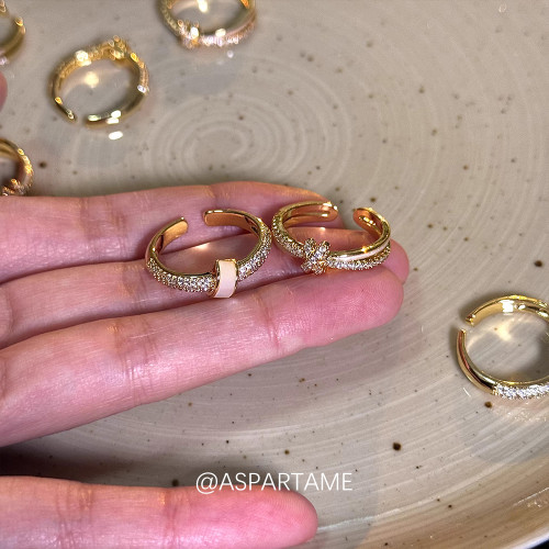 阿斯巴甜 法式溫柔白貝微鑲鋯石指環精緻設計感閃鑽高級感戒指