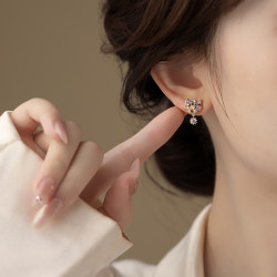 彩色鋯石貓咪耳環女稀奇古怪的耳釘2026新款爆款耳飾小衆獨特氣質