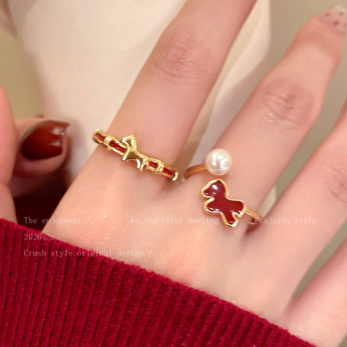 紅色小馬珍珠開口戒指女輕奢高級感曡戴食指戒馬年小衆設計感指環