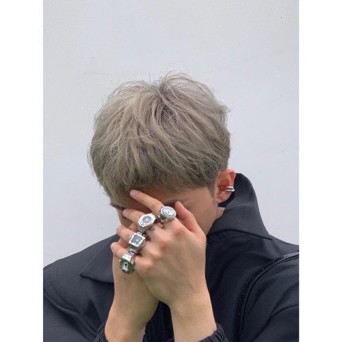 Komeiku 手錶戒指復古ins多巴胺男女千禧辣妹y2k蹦迪原宿會走時 Komeiku 手錶戒指復古ins多巴胺男女千禧辣妹y2k蹦迪原宿會走時