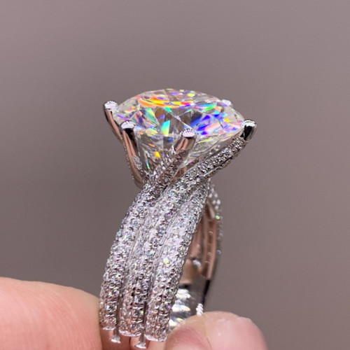 鍍18K白金黃金色人造鑽戒D色豪華大鑽戒滿天星5克拉仿莫桑女鑽戒