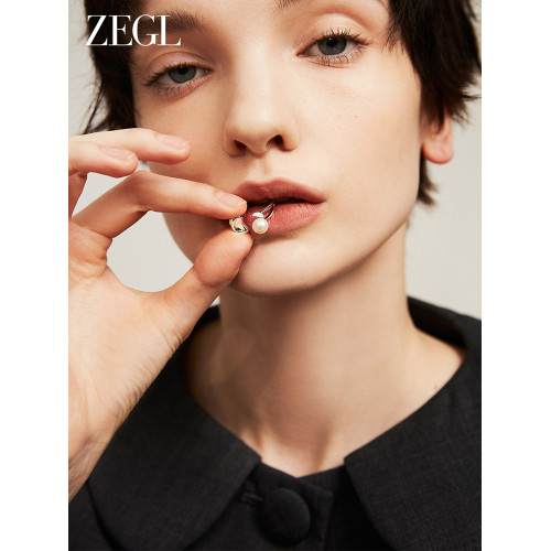 ZEGL巴洛克淡水珍珠戒指女小衆設計高級感指環秋冬個性自律食指戒 ZEGL巴洛克淡水珍珠戒指女小衆設計高級感指環秋冬個性自律食指戒