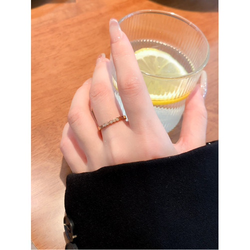 蜂巢鈦鋼戒指女小衆設計素圈戒指女輕奢高級感對戒食指環洗澡免摘