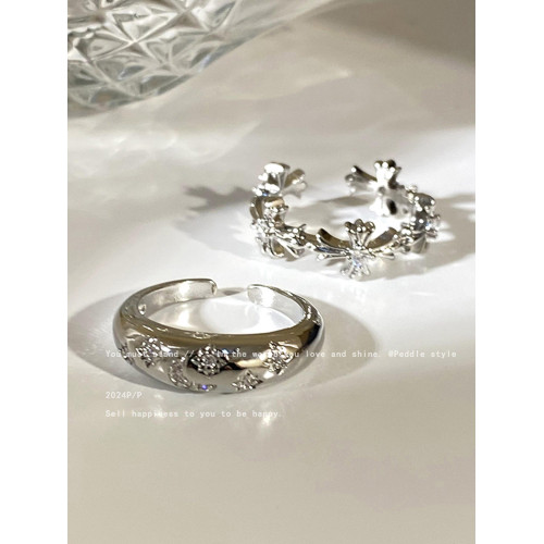 Peddle 銀色十字架戒指女小衆設計ins冷淡風食指戒男個性情侶對戒