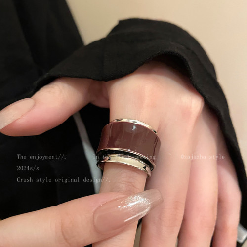 法式金色雙層戒指女款小衆設計復古食指戒秋冬輕奢高級感曡戴指環 法式金色雙層戒指女款小衆設計復古食指戒秋冬輕奢高級感曡戴指環