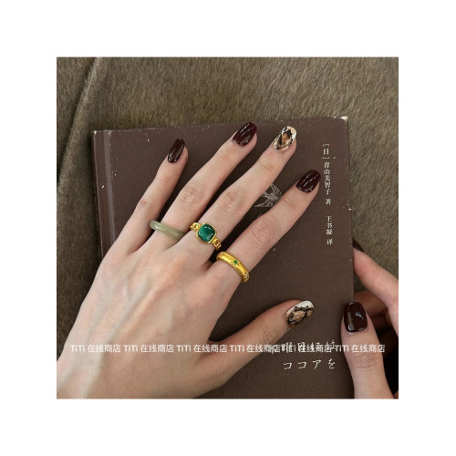 老錢風戒指套裝!Vintage拉絲金色戒指中古高級感輕奢曡戴指環女 老錢風戒指套裝!Vintage拉絲金色戒指中古高級感輕奢曡戴指環女
