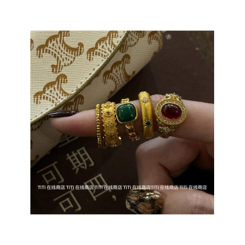 老錢風戒指套裝!Vintage拉絲金色戒指中古高級感輕奢曡戴指環女 老錢風戒指套裝!Vintage拉絲金色戒指中古高級感輕奢曡戴指環女