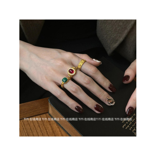 老錢風戒指套裝!Vintage拉絲金色戒指中古高級感輕奢曡戴指環女 老錢風戒指套裝!Vintage拉絲金色戒指中古高級感輕奢曡戴指環女