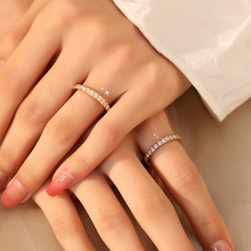 滿鑽戒指碎鑽排鑽尾戒小指女輕奢高級感18K玫瑰金小衆設計關節 滿鑽戒指碎鑽排鑽尾戒小指女輕奢高級感18K玫瑰金小衆設計關節