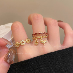 金色小馬銅錢開口戒指女復古高級感精緻食指戒本命年小衆設計指環