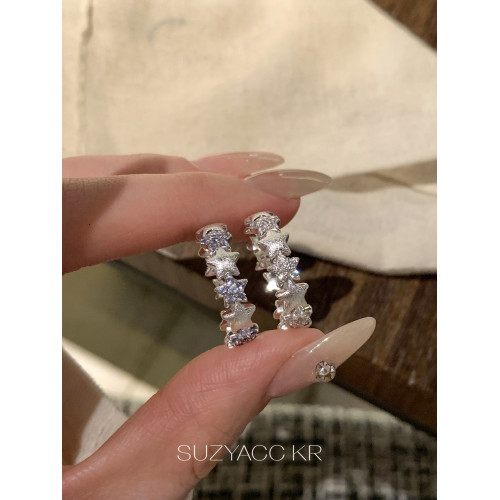 【新品限時2件88折】1.7 20點手工拉絲閃鑽星星戒指