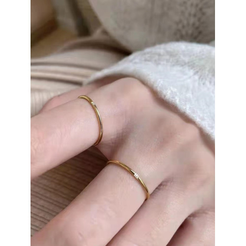 網紅極細~戒指女小衆設計高級感輕奢鋯石鈦鋼不掉色細戒素圈尾戒 網紅極細~戒指女小衆設計高級感輕奢鋯石鈦鋼不掉色細戒素圈尾戒