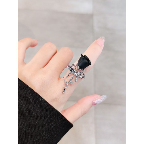 LYNNROMAN個性小衆荊棘玫瑰戒指女高級感食指戒冷淡風開口戒指環