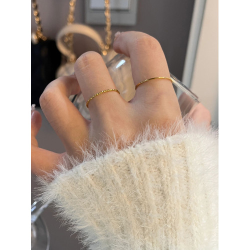 不掉色!0.5mm巨細素圈戒指女曡戴18K包金食指戒鈦鋼指環尾戒百搭 不掉色!0.5mm巨細素圈戒指女曡戴18K包金食指戒鈦鋼指環尾戒百搭