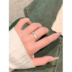 素戒仿白貝母戒指女輕奢高級感鈦鋼戒指素圈情侶對戒尾戒女食指環