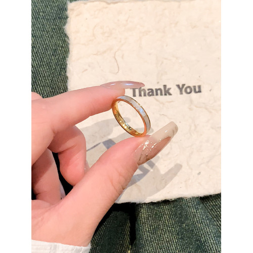 素戒仿白貝母戒指女輕奢高級感鈦鋼戒指素圈情侶對戒尾戒女食指環