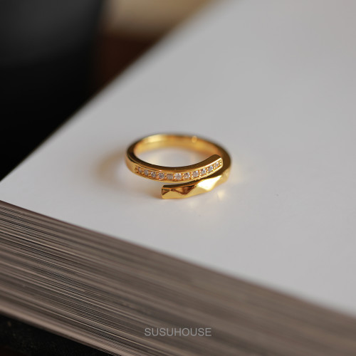 高級感戒指女小衆設計感開口指環輕奢ins新款輕奢鋯石金色個性新 高級感戒指女小衆設計感開口指環輕奢ins新款輕奢鋯石金色個性新