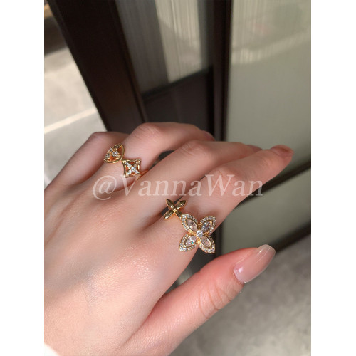 VanWan收藏級！老fa～復古菱形花四葉草戒指26aw精緻閃鑽食指戒
