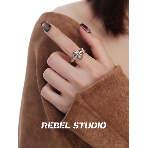 rebel studio鳶尾花鑰匙戒指女復古氣質小衆設計感金色做舊食指戒
