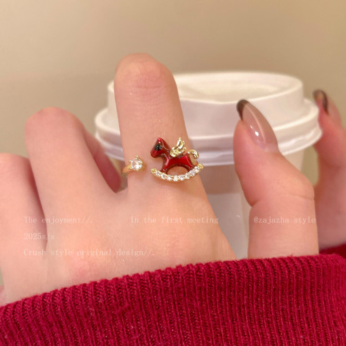 馬年有福~本命年紅色小馬戒指女生小衆設計新年輕奢高級感食指戒