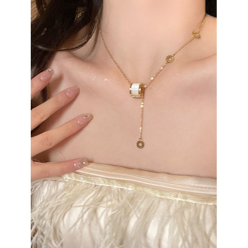 貓眼石小蠻腰項鍊女款2025新款流蘇鎖骨鍊鈦鋼項鍊輕奢小衆首飾品