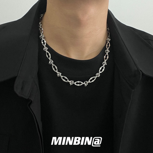 不掉色鈦鋼項鍊男生潮牌基礎款街頭嘻哈小衆高級感鎖骨鍊男士配飾