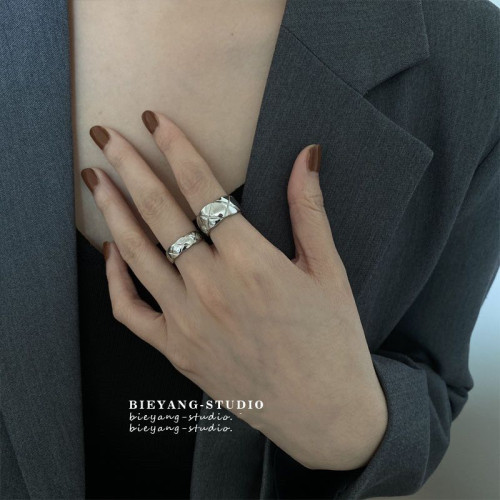 ins博主同款金色時髦指環復古小衆菱形格子chic時尚百搭戒指