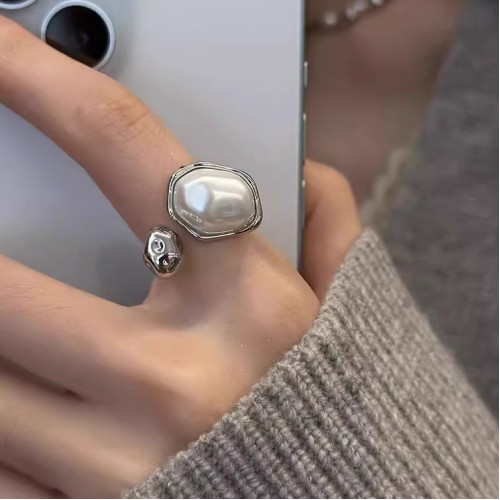 巴洛克珍珠戒指女小衆設計輕奢高級感開口食指戒2026新款復古指環