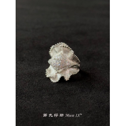 【第九繆斯】重工拉絲綢緞裙邊碎鑽戒指女小衆設計輕奢高級感指環