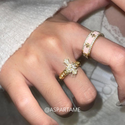 阿斯巴甜 美式辣妹粉色十字架鑲鑽戒指女小衆設計高級感食指戒