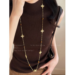 法式鳶尾花珍珠項鍊女款輕奢氣質毛衣鏈小衆精緻設計高級感配飾品