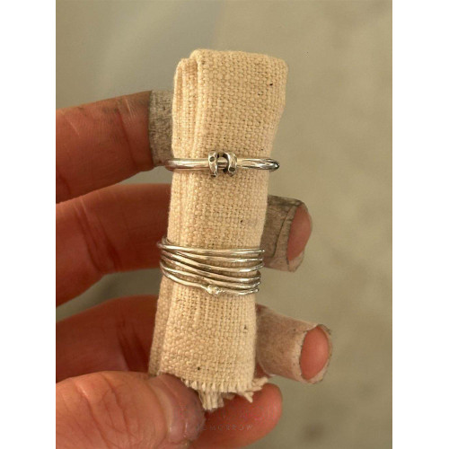 多層素圈戒指女韓系ins小衆設計2026新款指環曡戴雙環馬蹄食指戒