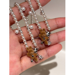 可愛毛絨兔子吊墜珍珠項鍊配飾女款高級感輕奢小衆長款鎖骨毛衣鏈