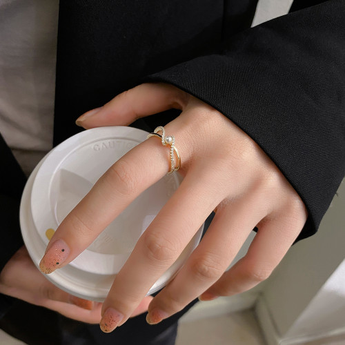 獨特交叉珍珠戒指2026年新款潮女時尚個性開口食指戒輕奢氣質指環