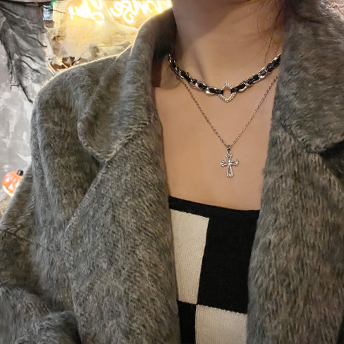 小衆設計十字架雙層曡戴項鍊女甜酷風皮質編織項圈個性鎖骨鍊頸鏈 小衆設計十字架雙層曡戴項鍊女甜酷風皮質編織項圈個性鎖骨鍊頸鏈