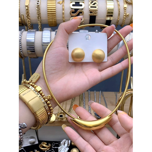 鈦鋼項鍊不掉色冷淡金屬風彎琯項圈時尚百搭彈簧頸鏈高級感鎖骨鍊 鈦鋼項鍊不掉色冷淡金屬風彎琯項圈時尚百搭彈簧頸鏈高級感鎖骨鍊