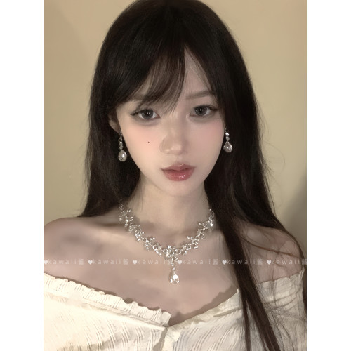 矜貴千金感水滴鋯石項鍊耳環套裝法式輕奢高級感名媛宴會禮服配飾