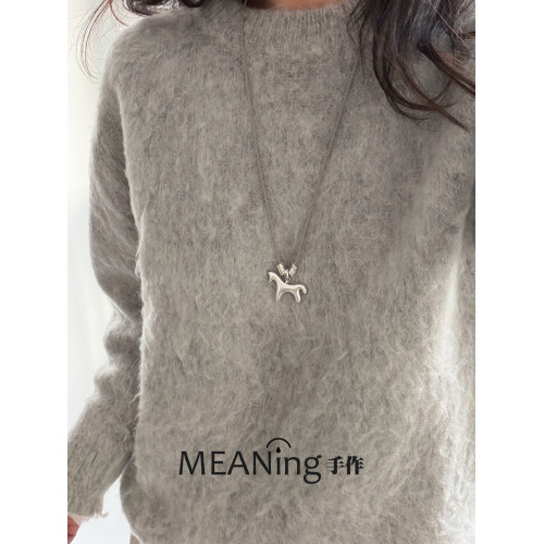 馬上有錢項鍊秋冬長款毛衣鏈繩款小馬項鍊女配飾簡約小衆高級感 馬上有錢項鍊秋冬長款毛衣鏈繩款小馬項鍊女配飾簡約小衆高級感