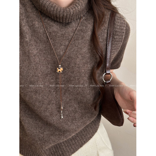 秋冬復古小馬吊墜項鍊女2026新款爆款小衆時尚百搭長款毛衣鏈配飾